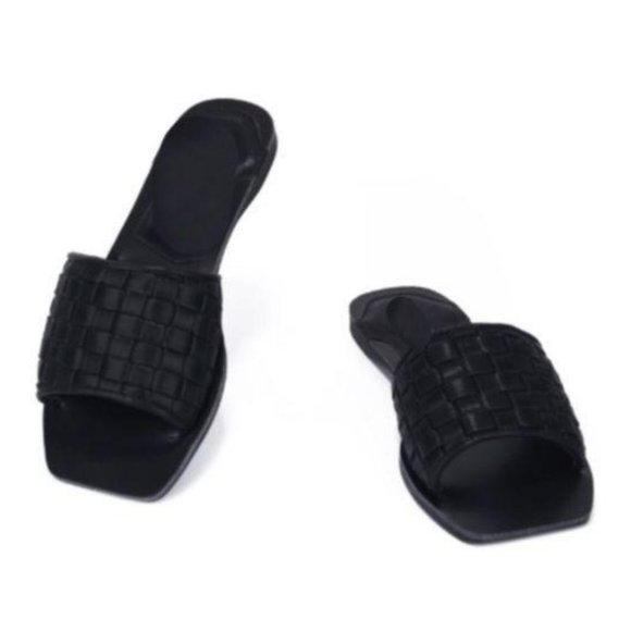 Woven Square Toe Slides in Black - Picture 5 of 6